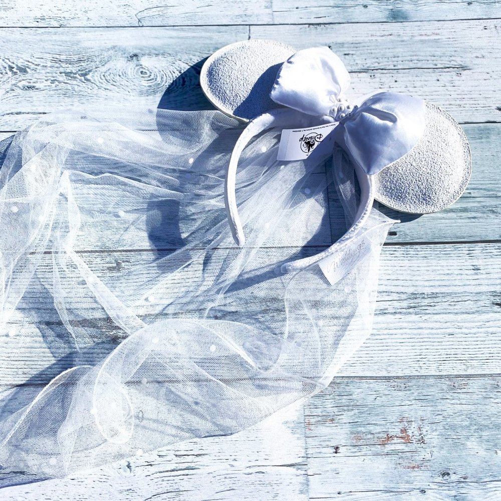 BRIDAL WEDDING VEIL MINNIE MOUSE DISNEY EAR